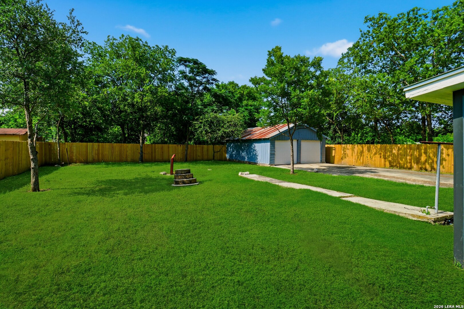 1126 W Lullwood Avenue San Antonio TX 78201