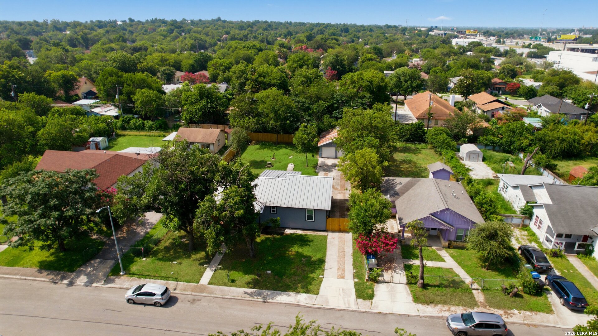 1126 W Lullwood Avenue San Antonio TX 78201