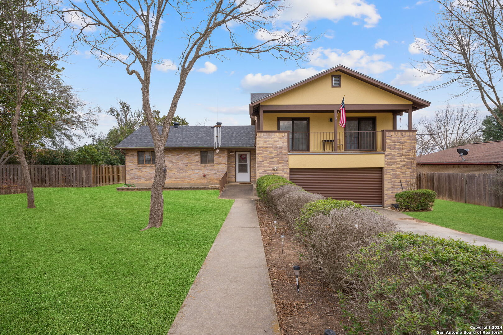 311 Erin Drive Kerrville TX 78028