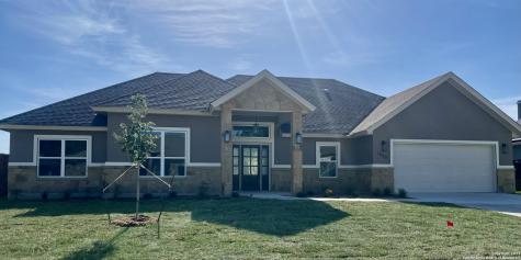 1230 Meadow Breeze Seguin TX 78155
