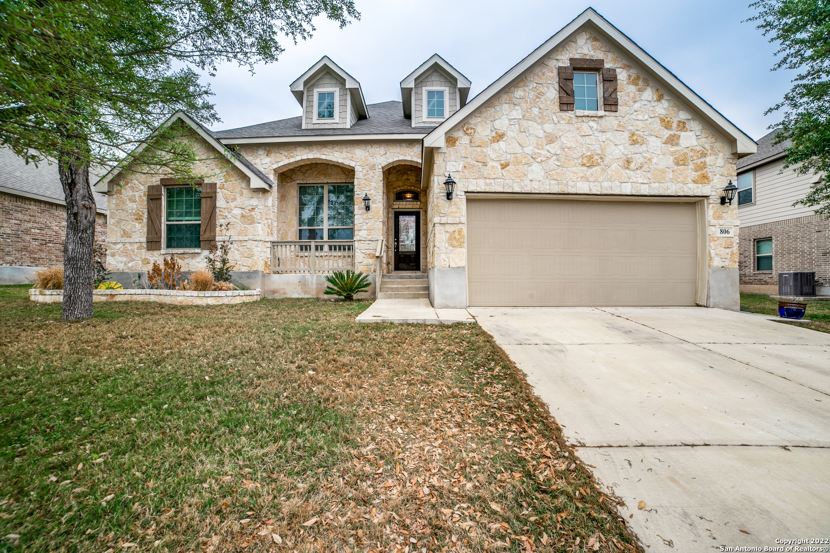 806 Gold Beauty San Antonio TX 78245