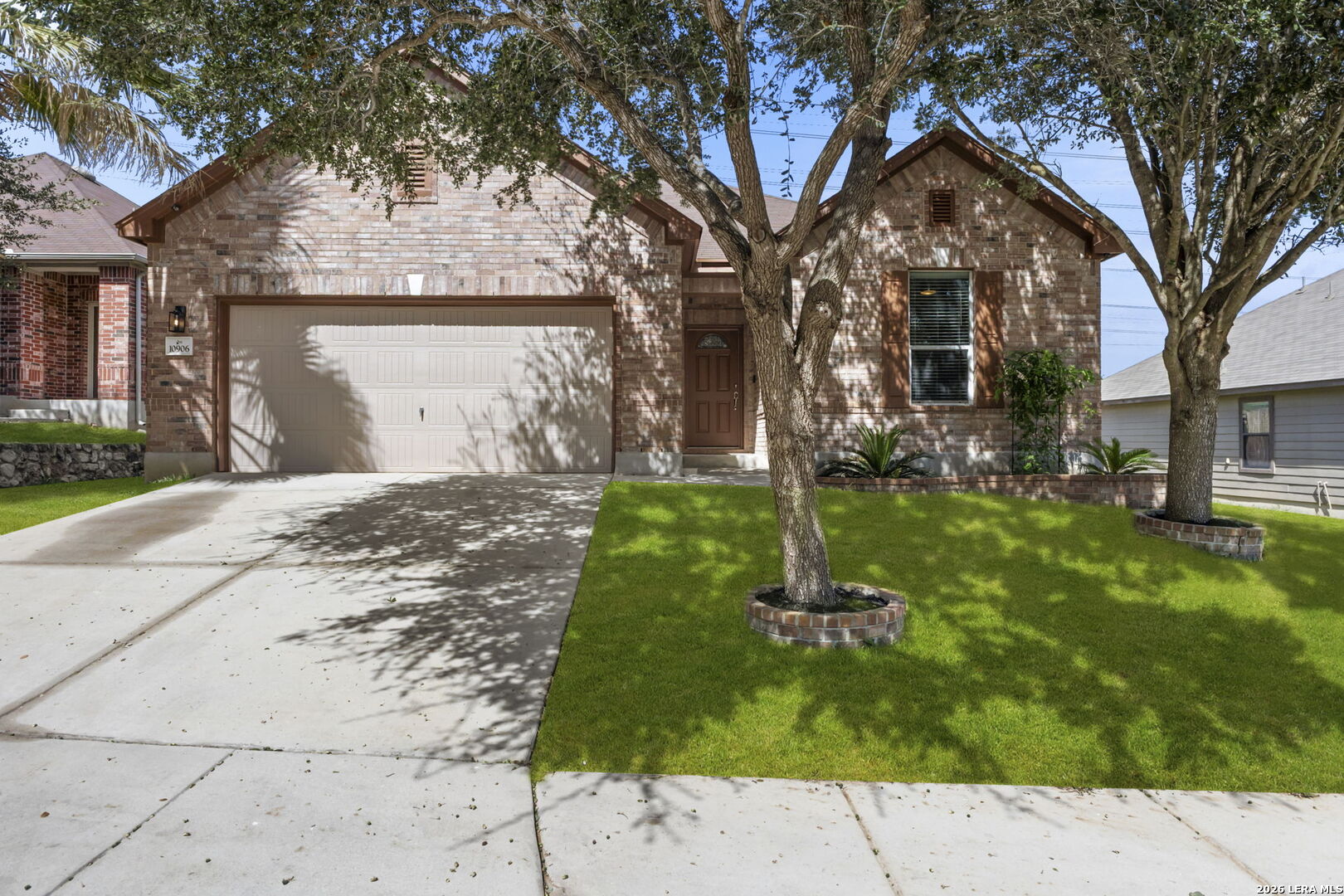 10906 Almond Wood Live Oak TX 78233