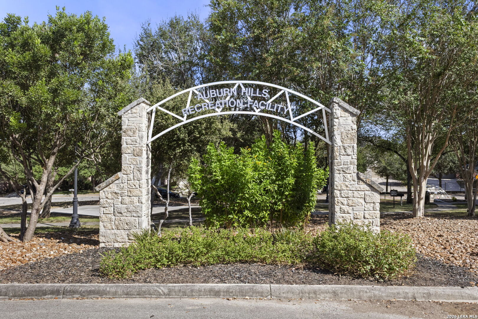 10906 Almond Wood Live Oak TX 78233