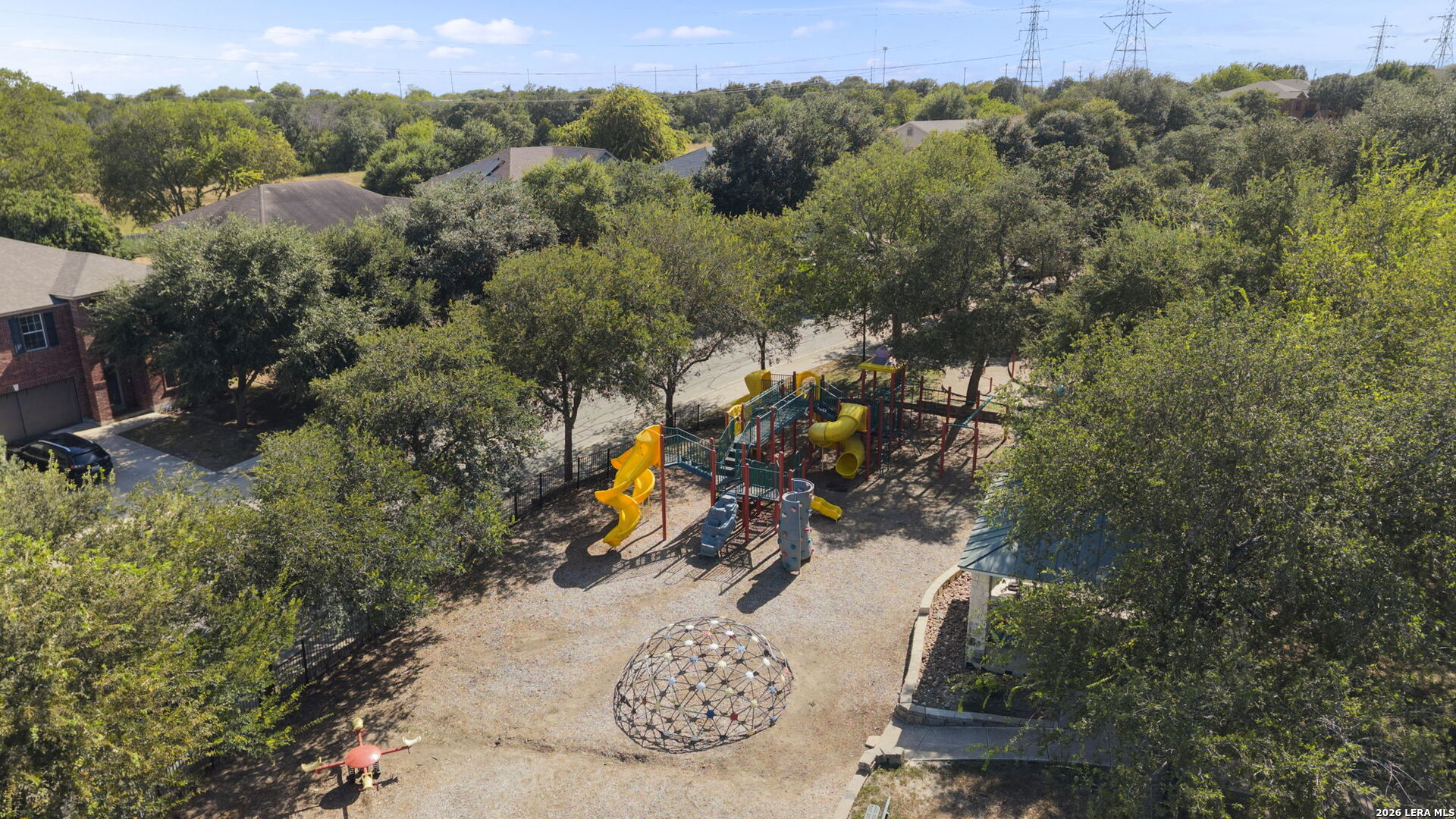 10906 Almond Wood Live Oak TX 78233