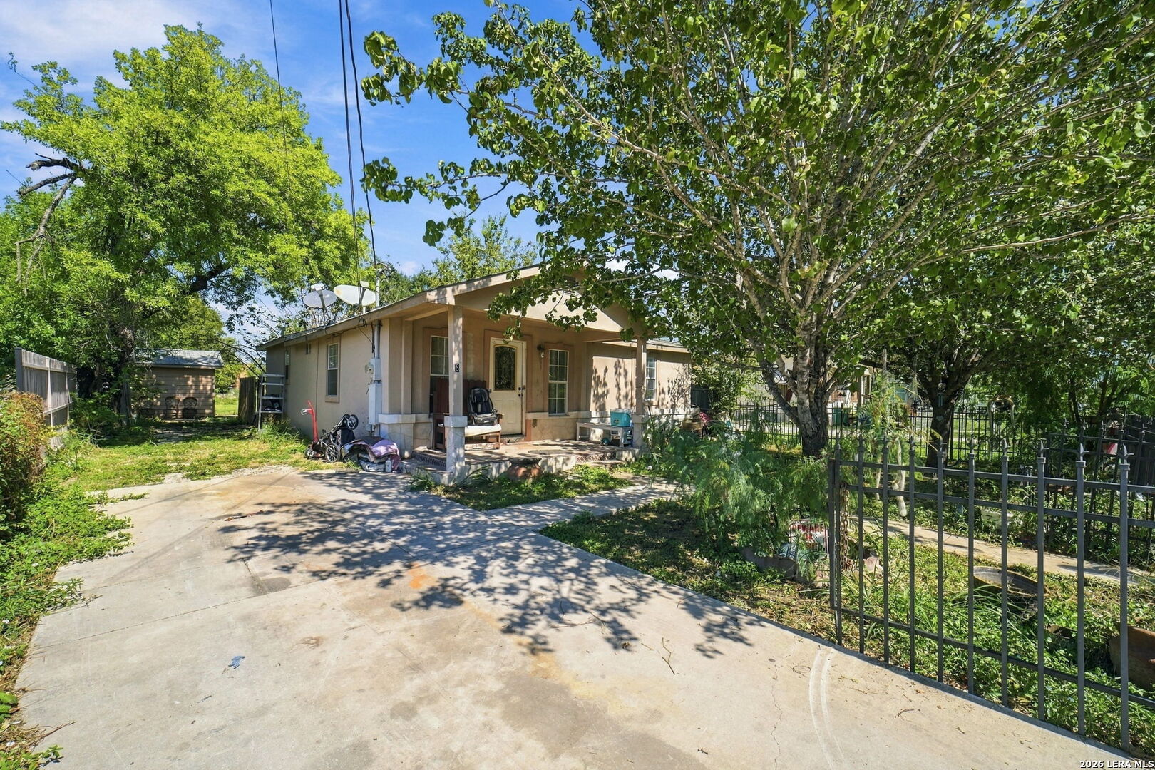483 W Harding Boulevard San Antonio TX 78221