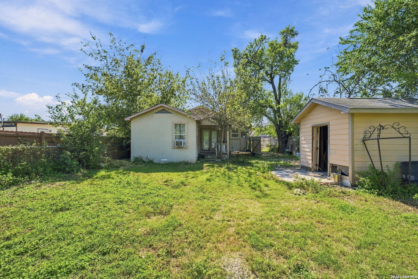 483 W Harding Boulevard San Antonio TX 78221