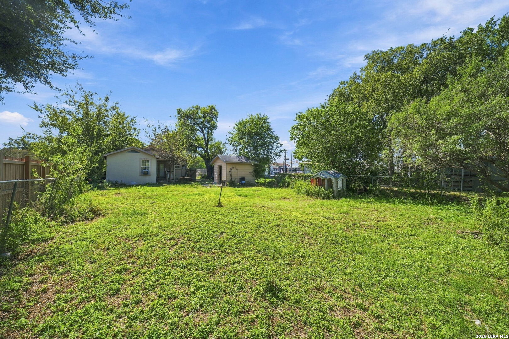 483 W Harding Boulevard San Antonio TX 78221