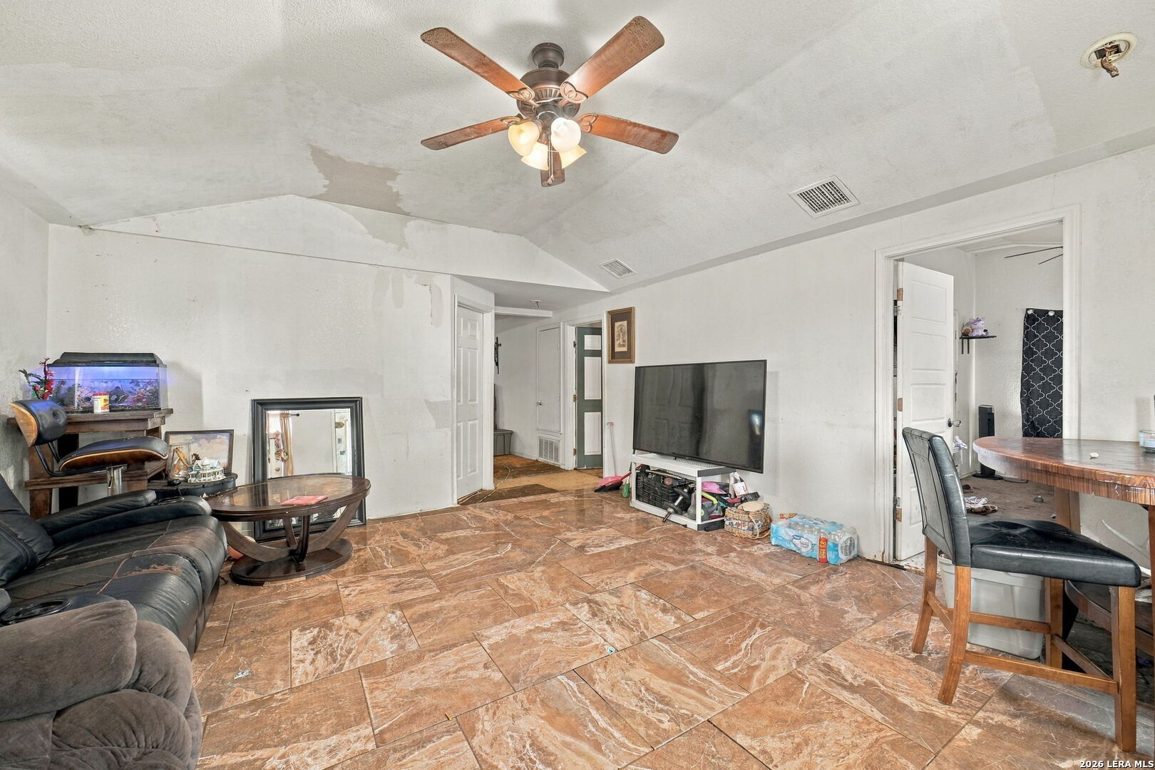 483 W Harding Boulevard San Antonio TX 78221