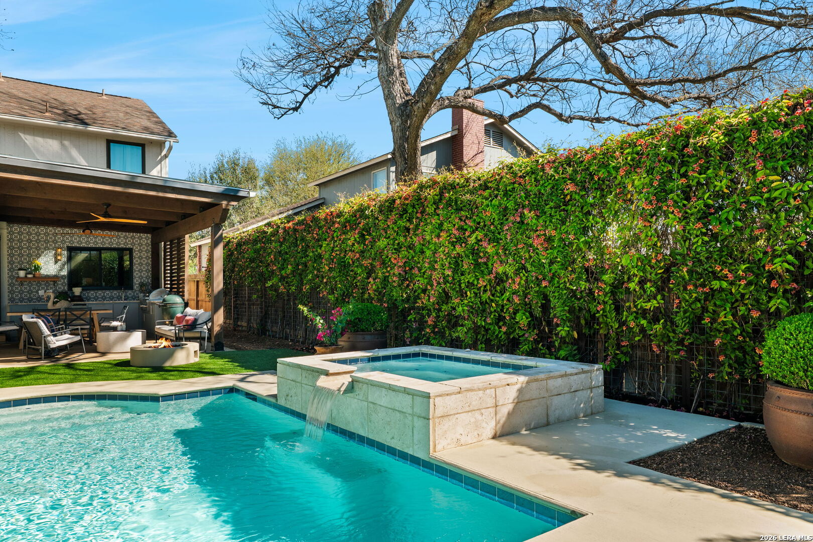 122 W Edgewood Alamo Heights TX 78209