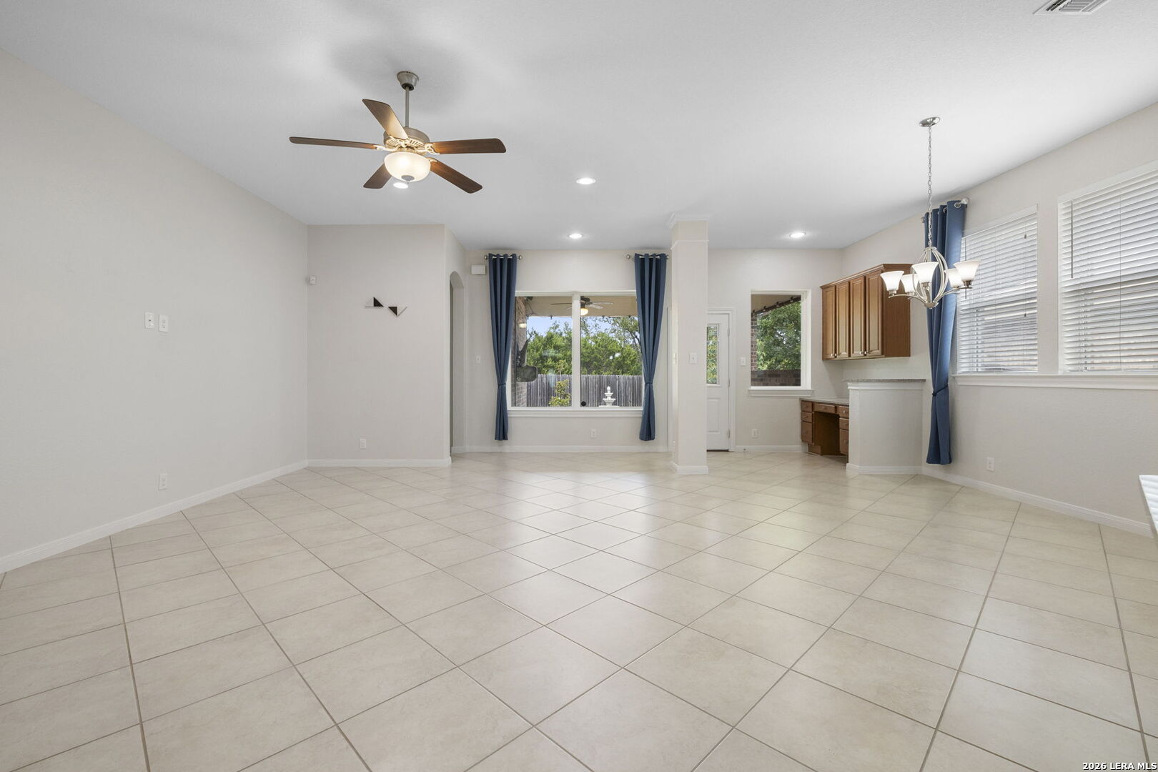 25756 Two Springs San Antonio TX 78255