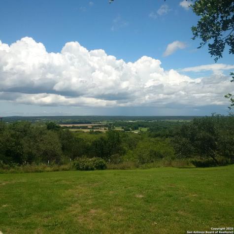 102 County Road 4773 Castroville TX 78009