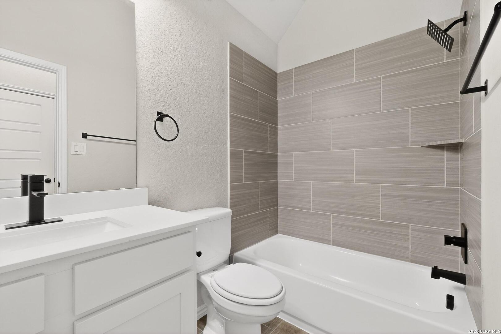 2744 Barkey Springs San Antonio TX 78245