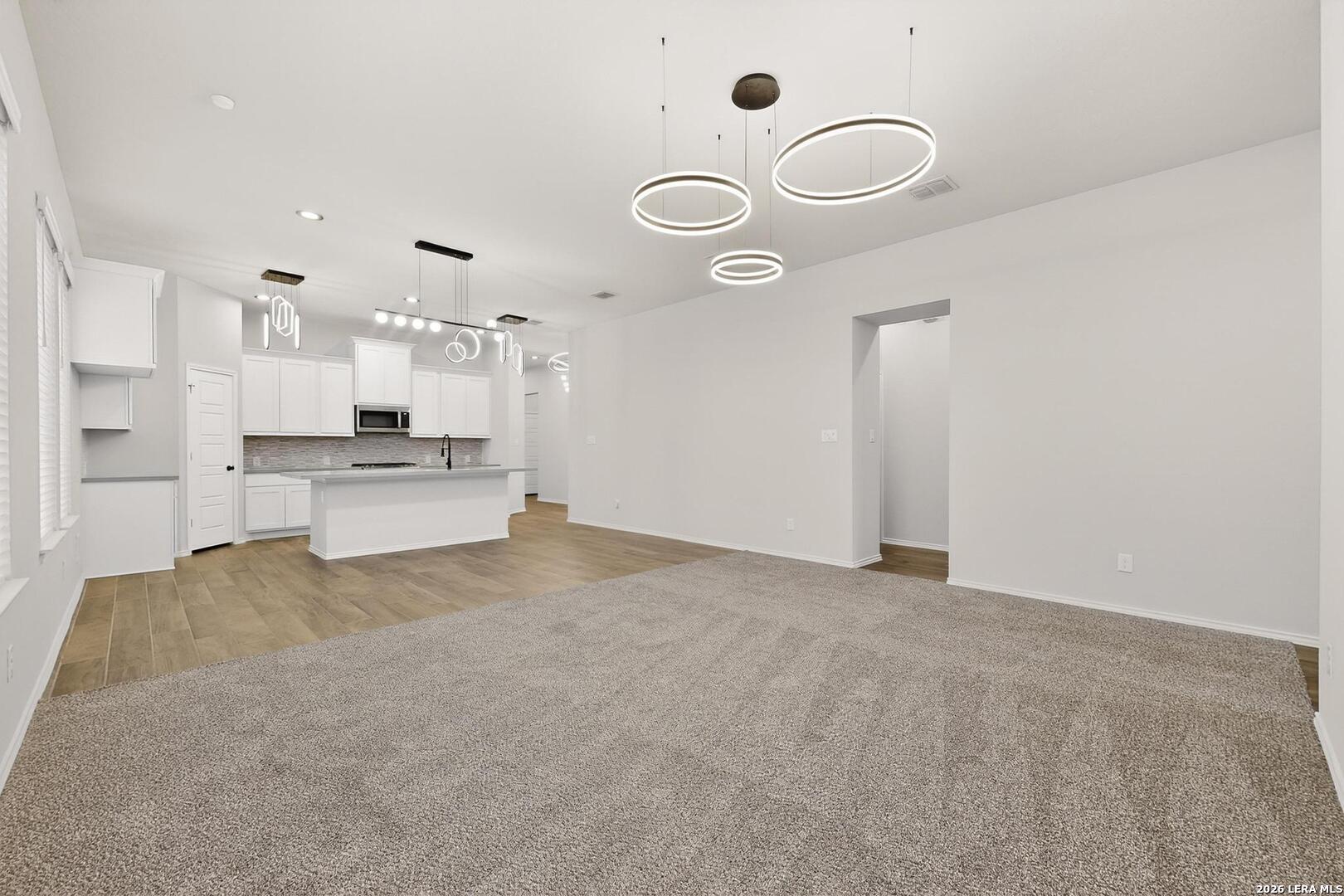 2744 Barkey Springs San Antonio TX 78245