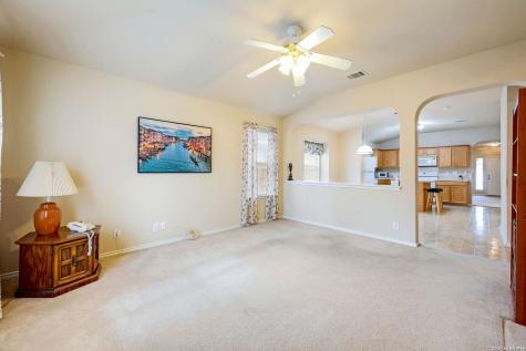 4030 Bur Oak San Antonio TX 78223