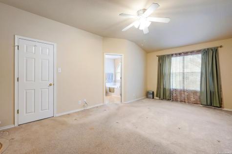 4030 Bur Oak San Antonio TX 78223