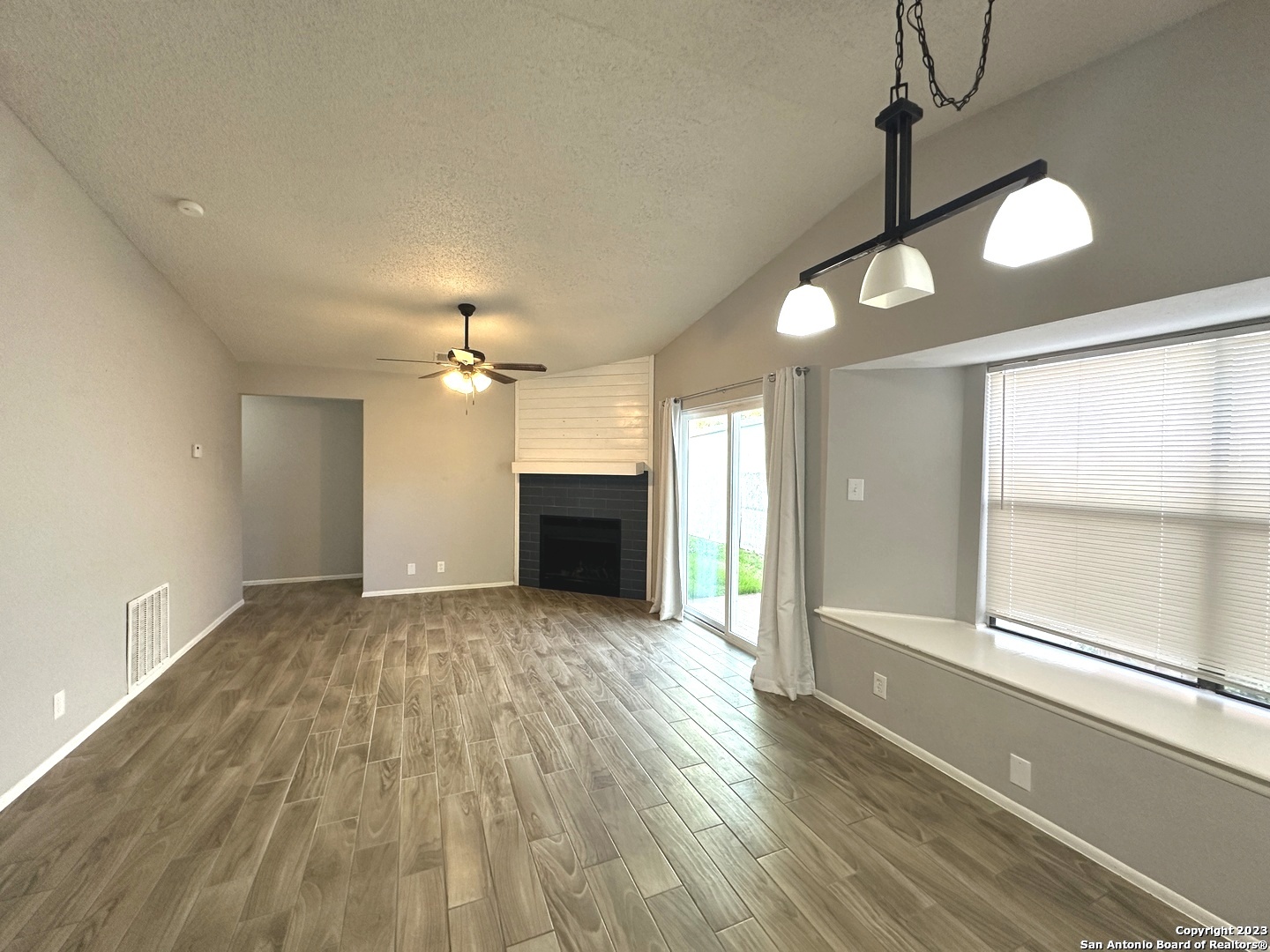 10015 Amber Field San Antonio TX 78245