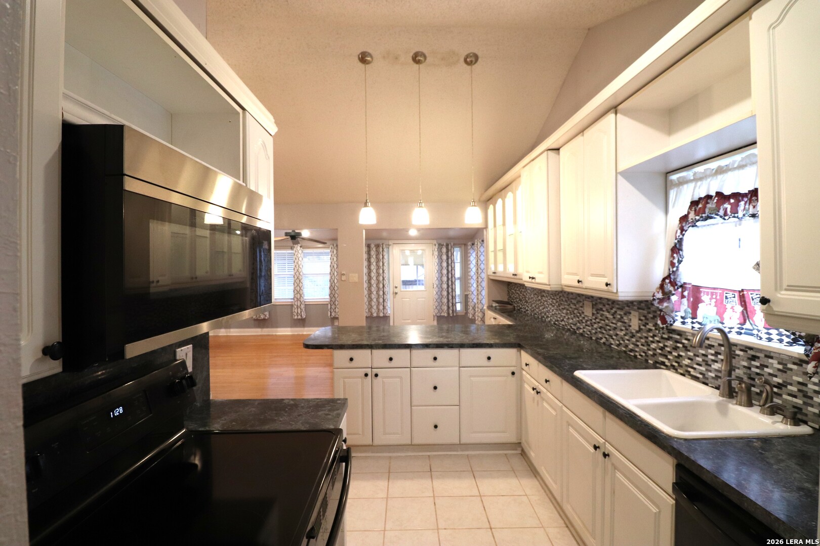 8915 Brightwater San Antonio TX 78254
