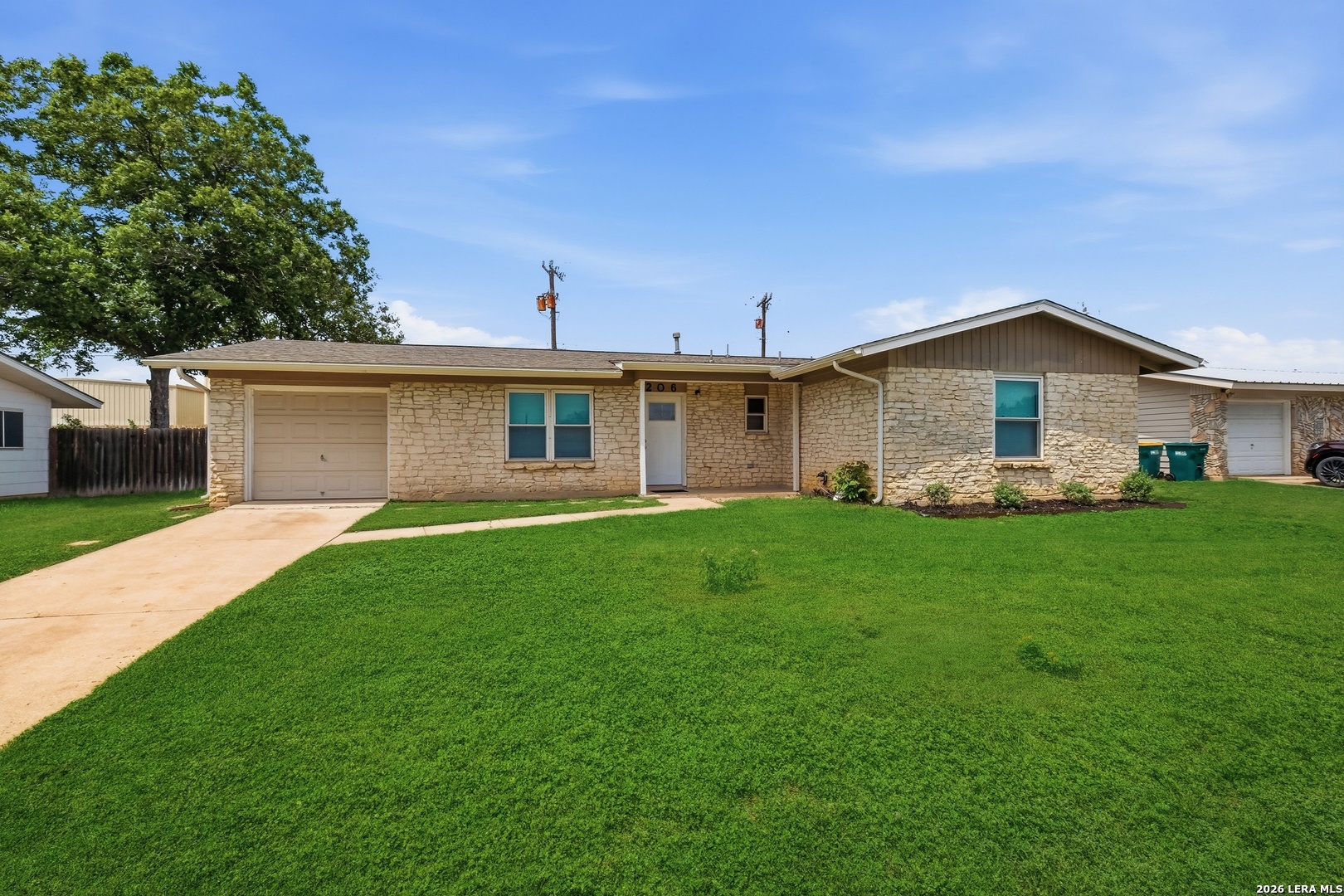 206 Balboa Drive Universal City TX 78148