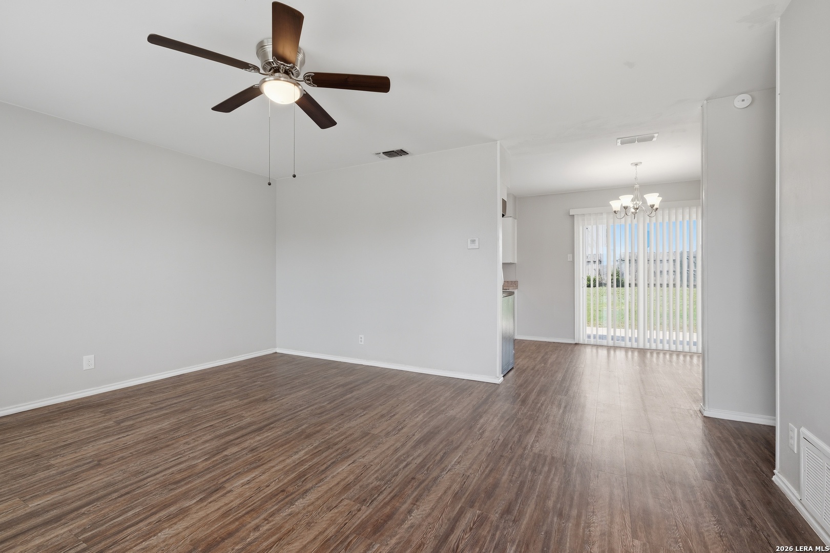 206 Balboa Drive Universal City TX 78148