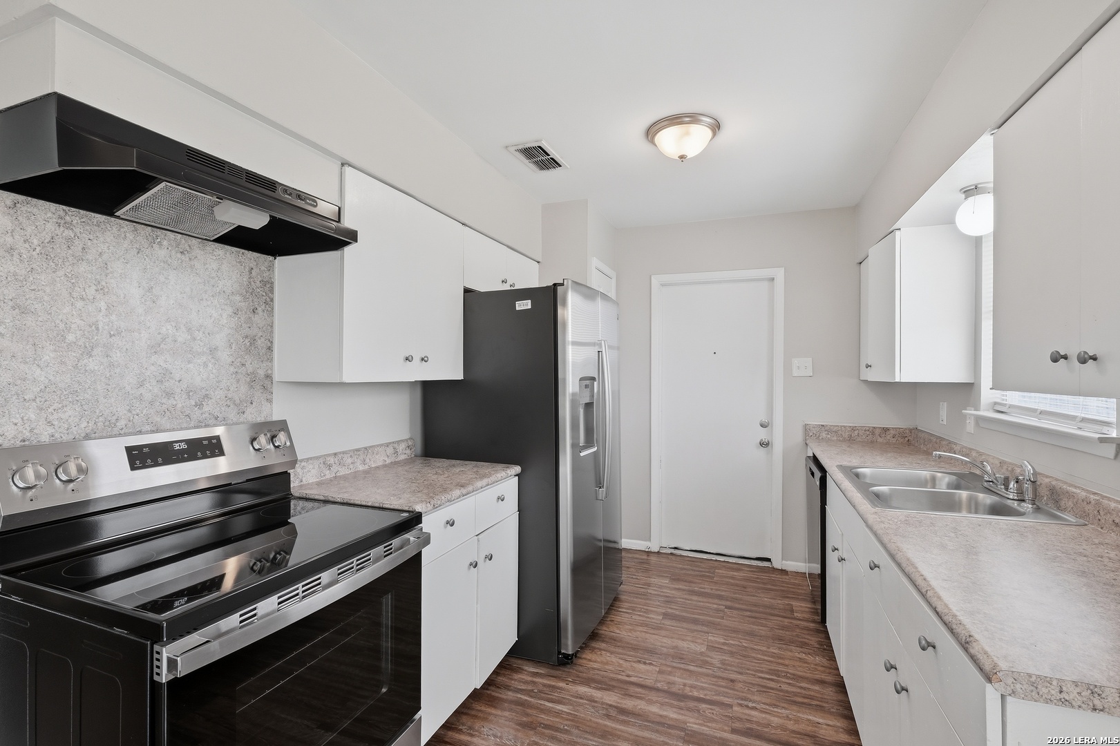206 Balboa Drive Universal City TX 78148