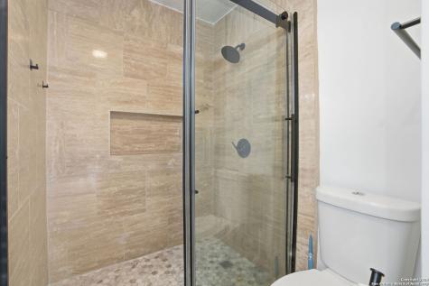 6304 Village Arbor San Antonio TX 78250