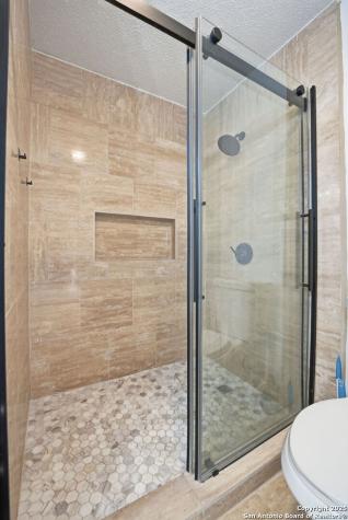 6304 Village Arbor San Antonio TX 78250