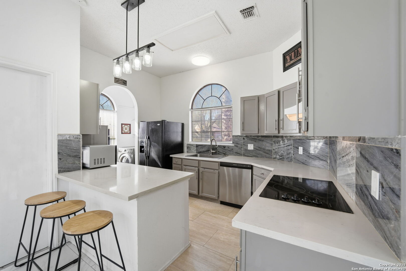 6304 Village Arbor San Antonio TX 78250