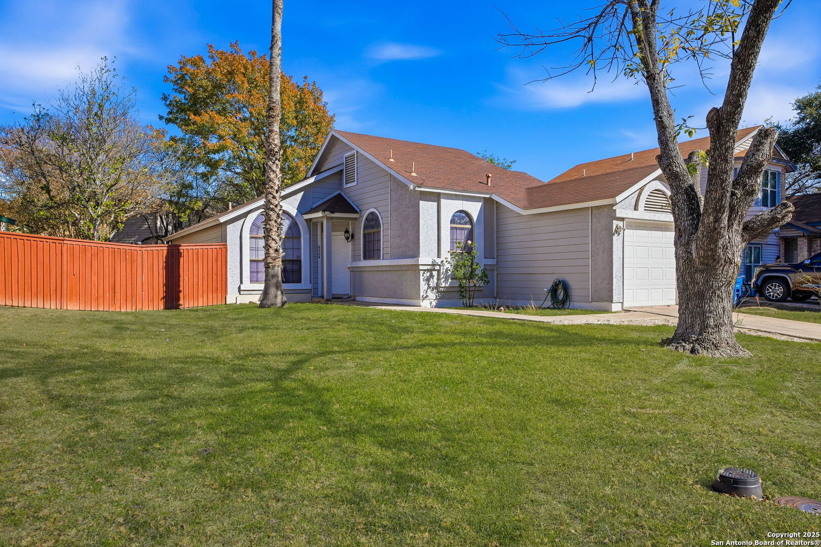 6304 Village Arbor San Antonio TX 78250