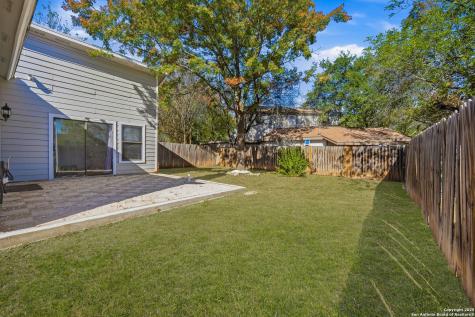 6304 Village Arbor San Antonio TX 78250