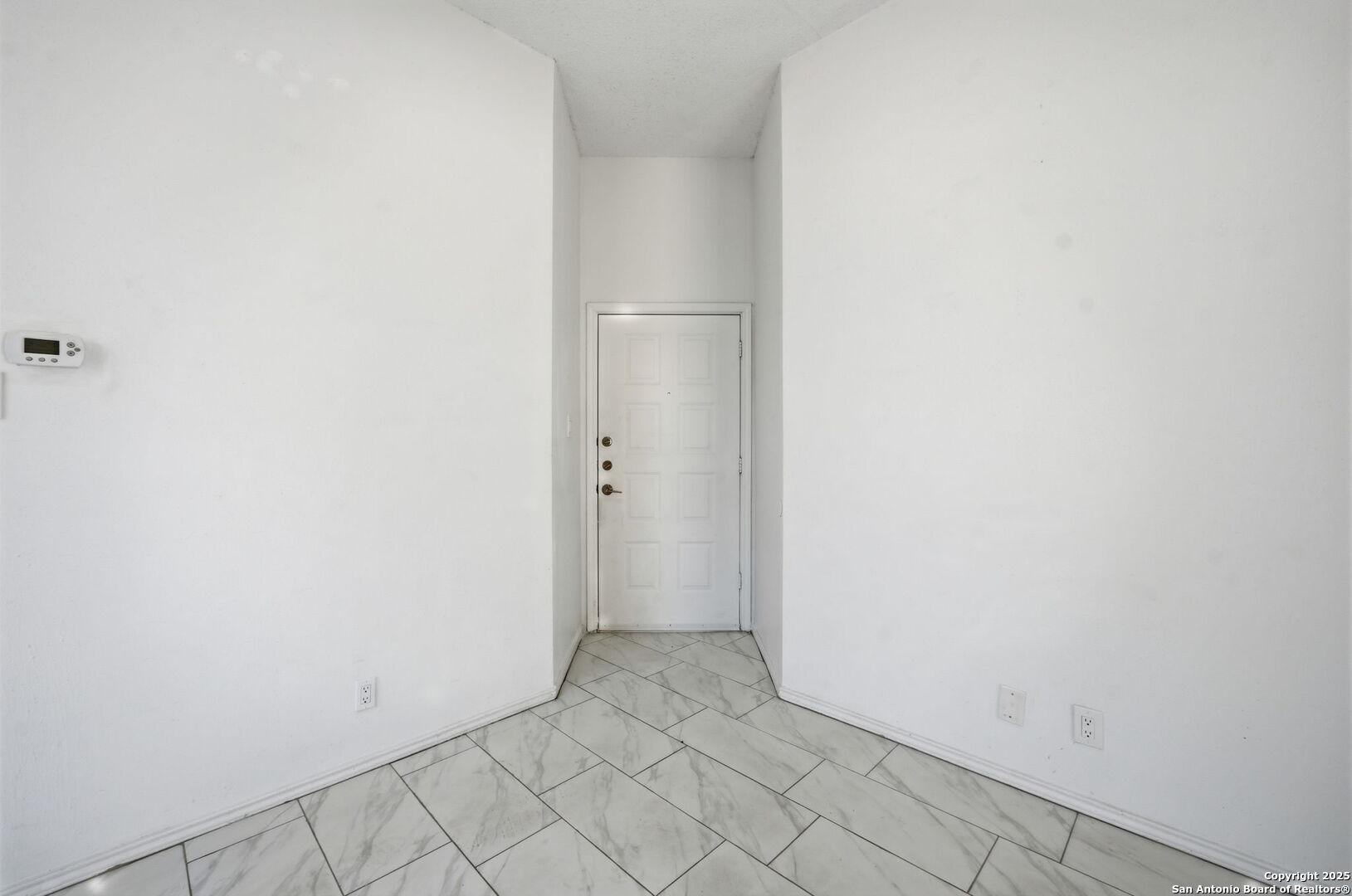 6304 Village Arbor San Antonio TX 78250