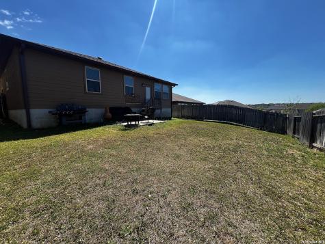 1439 Rock Dove San Antonio TX 78260
