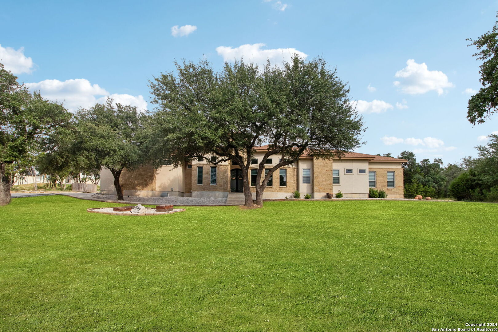 869 Private Road 1712 Mico TX 78056