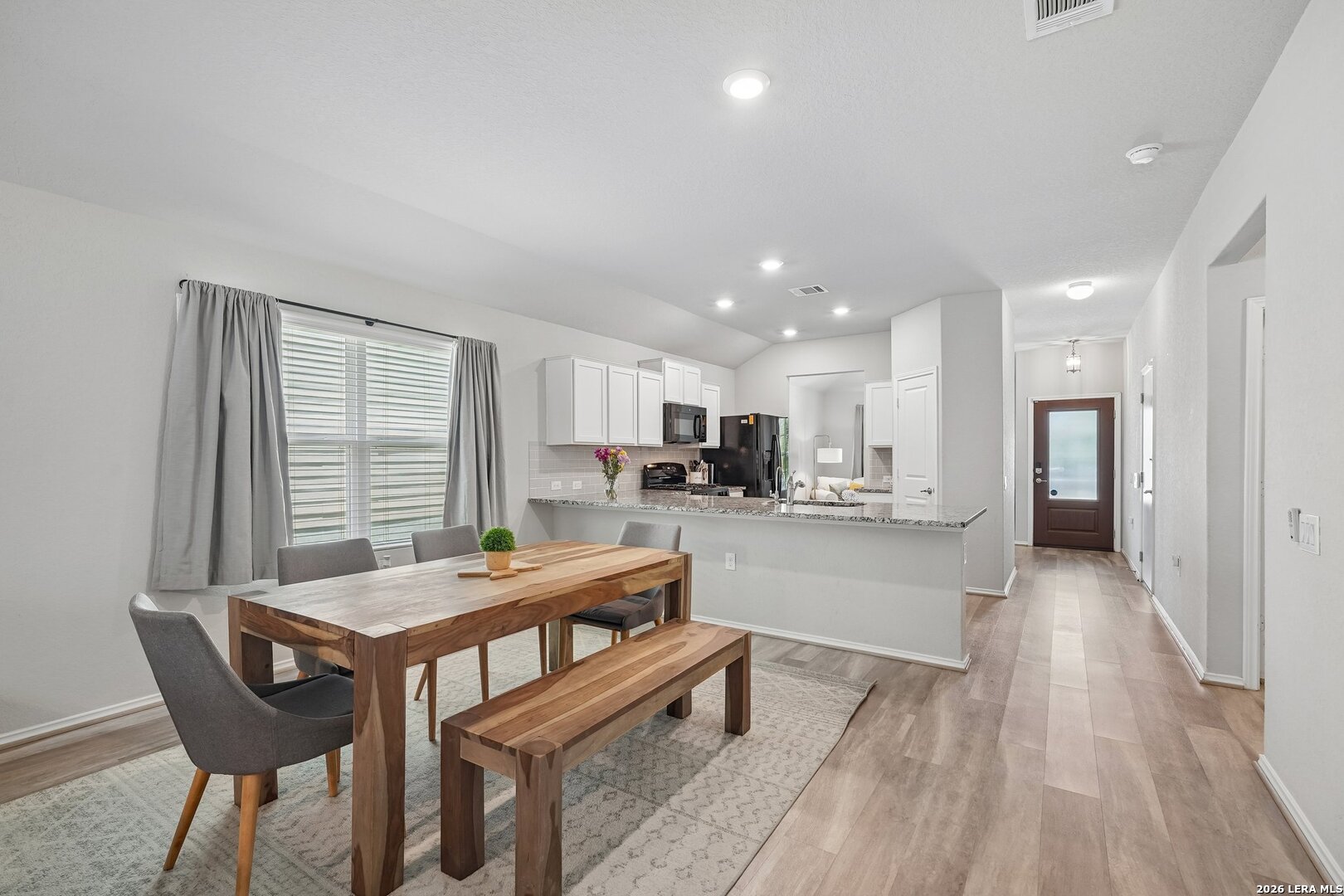 6111 Travis Summit San Antonio TX 78218