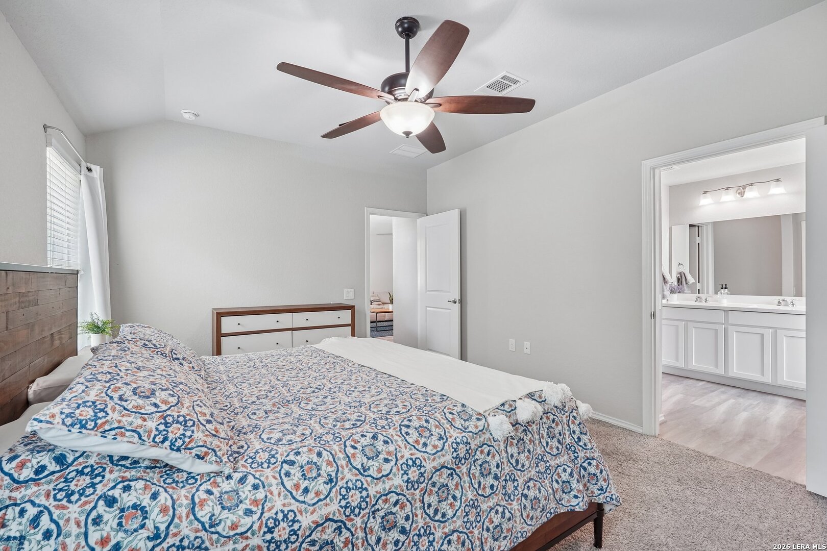 6111 Travis Summit San Antonio TX 78218