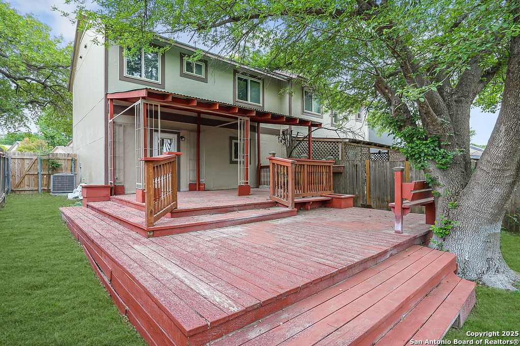 12215 Stoney San Antonio TX 78247