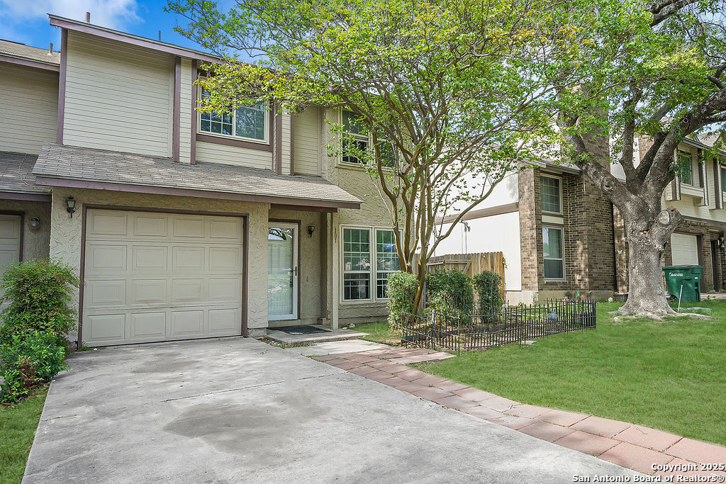 12215 Stoney San Antonio TX 78247