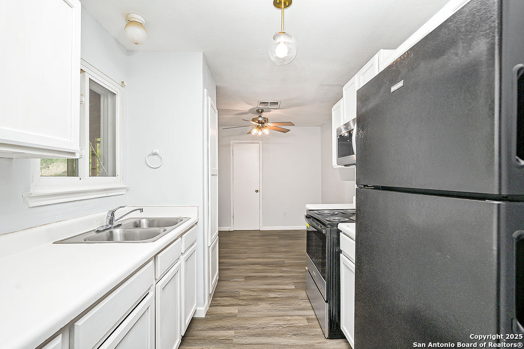 12215 Stoney San Antonio TX 78247