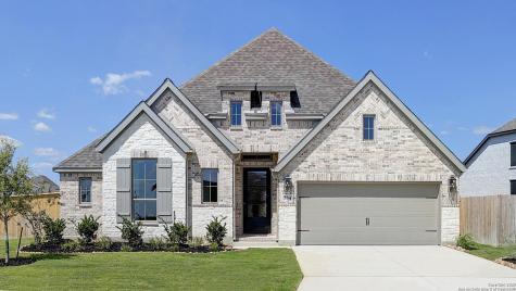 354 Lacey Oak Castroville TX 78009