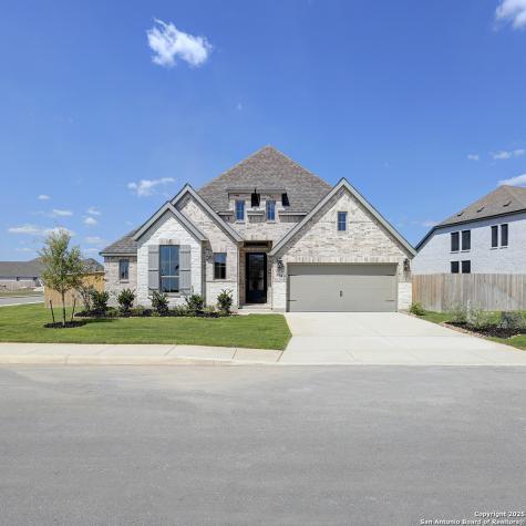 354 Lacey Oak Castroville TX 78009