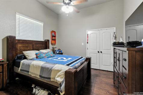 309 Hickory Trail La Vernia TX 78121