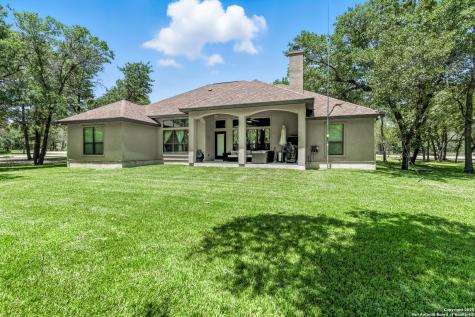 309 Hickory Trail La Vernia TX 78121