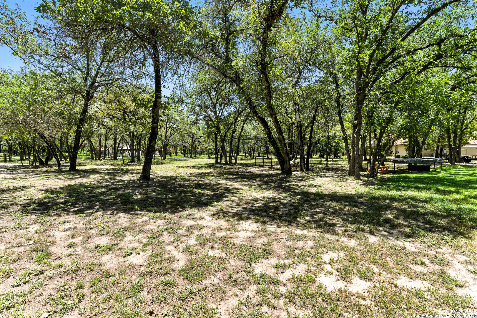 309 Hickory Trail La Vernia TX 78121