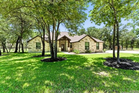 309 Hickory Trail La Vernia TX 78121