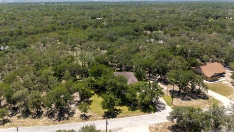 309 Hickory Trail La Vernia TX 78121