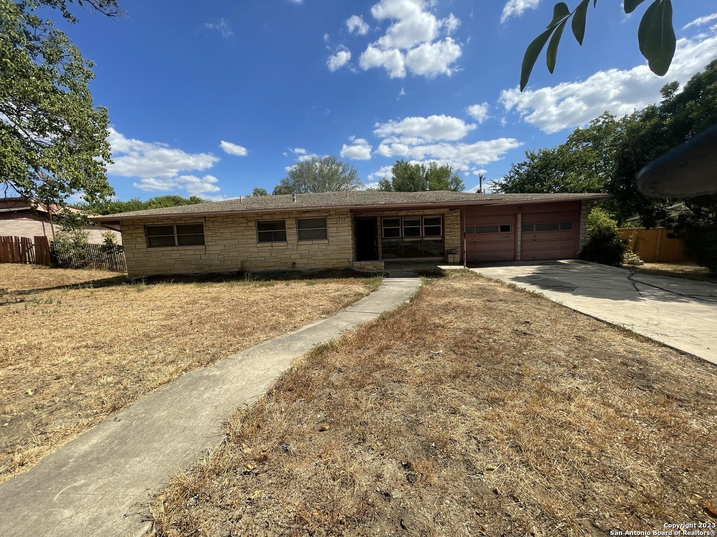 214 Shadywood Lane San Antonio TX 78216