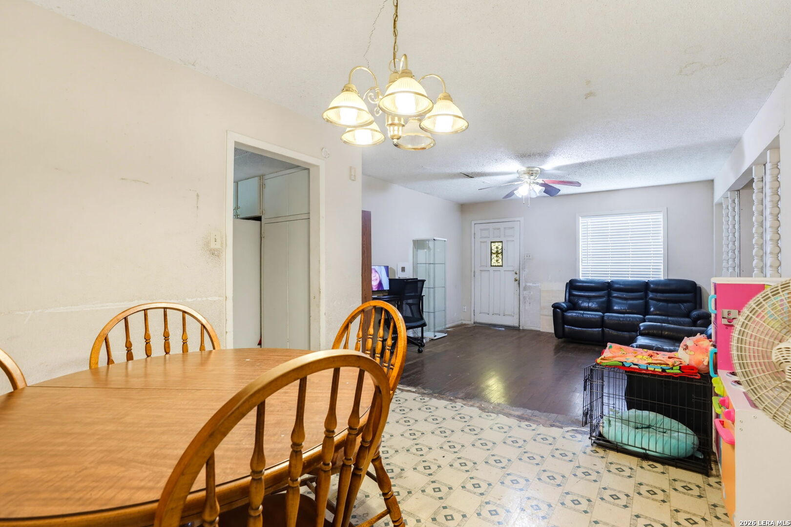 242 Brettonwood Drive San Antonio TX 78218