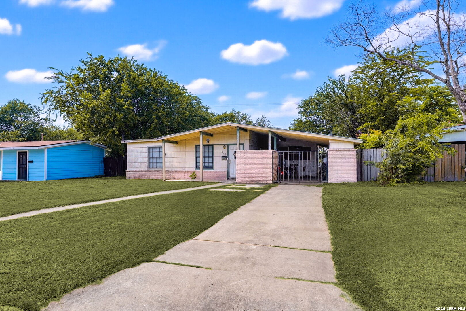 242 Brettonwood Drive San Antonio TX 78218