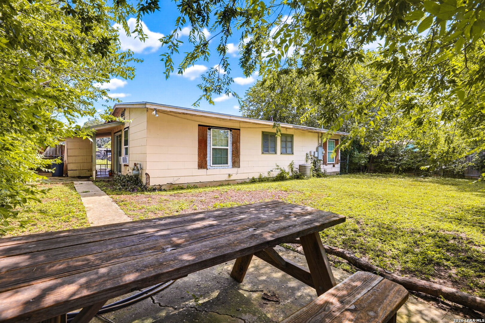 242 Brettonwood Drive San Antonio TX 78218