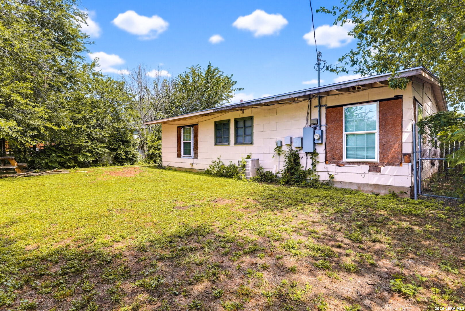 242 Brettonwood Drive San Antonio TX 78218