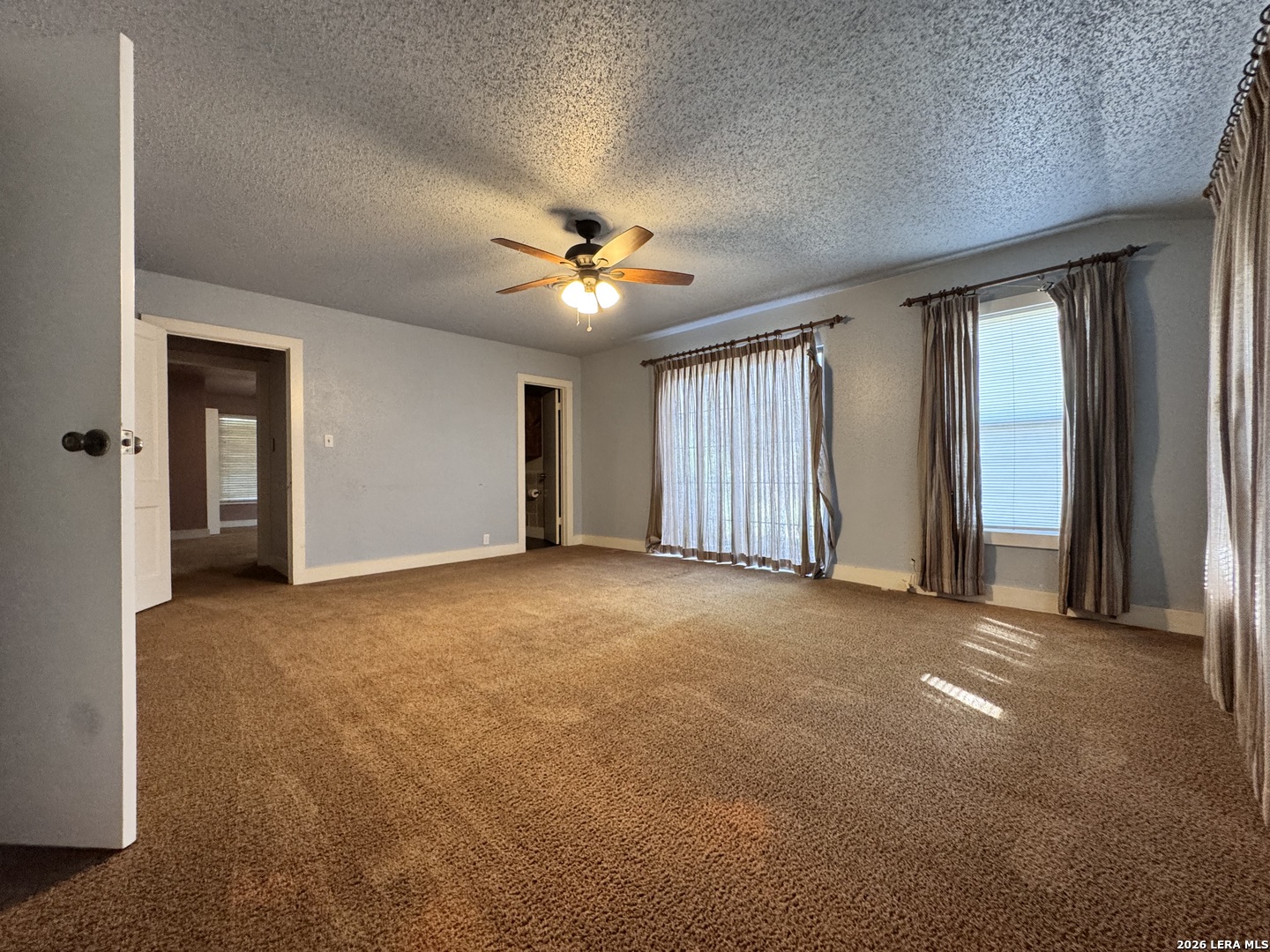 604 E Rio Grande Pearsall TX 78061
